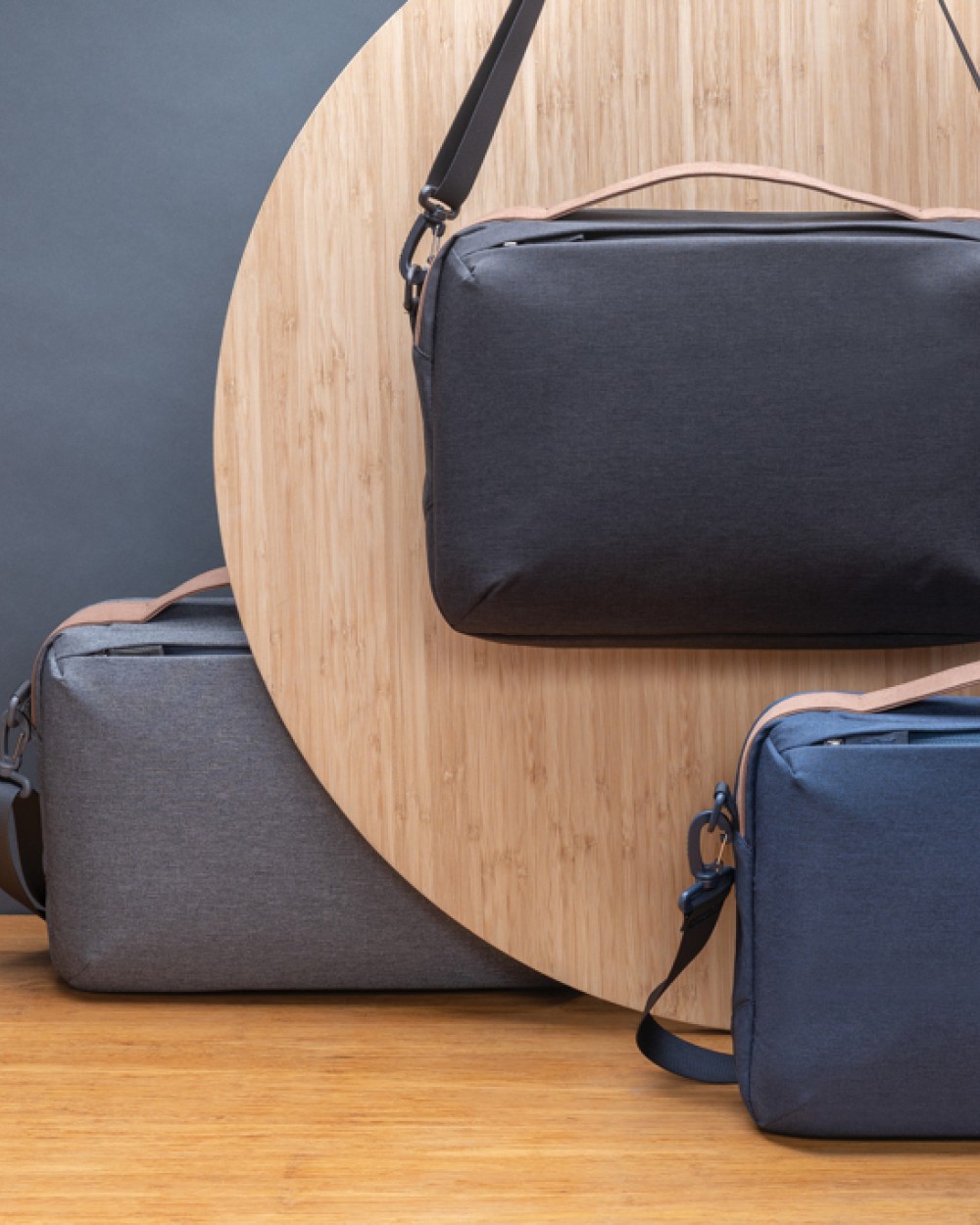 4DO Impact AWARE™ 300D Two-Tone Deluxe 15.6" Laptop-Tasche Taschen personalisierbar